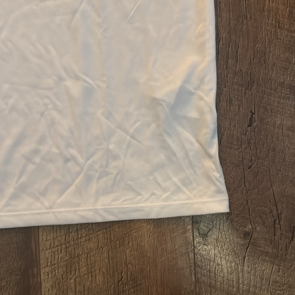 Nike Dri Fit Tee - Picture 3 of 4